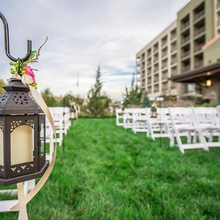 Отель Courtyard By Marriott Пиджен-Фордж Экстерьер фото